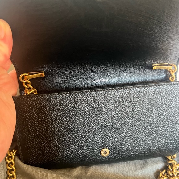 COPY - NWT Balenciaga Everyday Continental Black Leather Logo Wallet w Gold Cha… - Picture 3 of 12